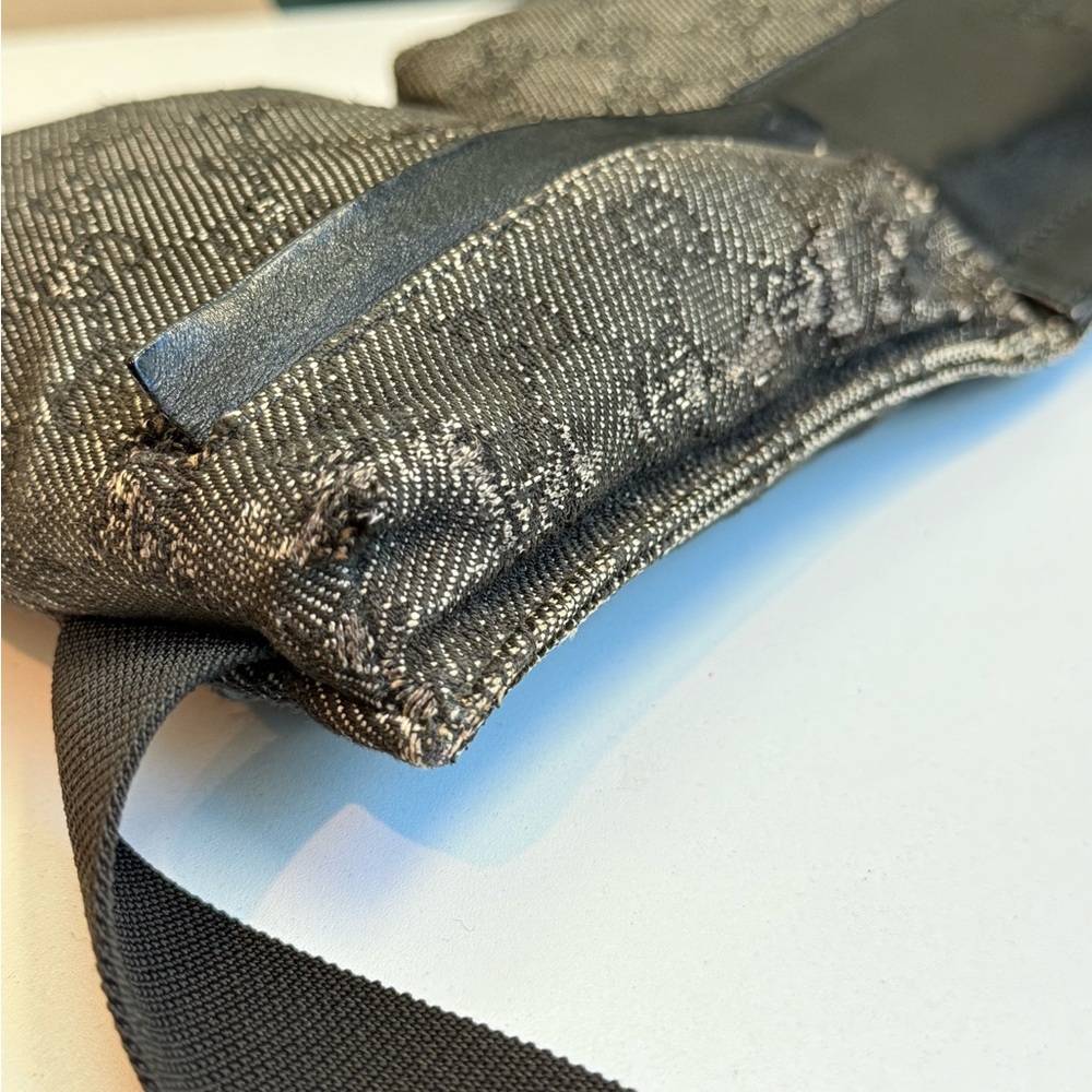 Gucci GG Canvas Double Pocket Waist Pouch - Picture 4 of 13